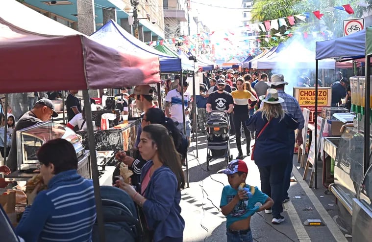 El fin de semana pasado la ciudadanía se volcó a la calles del microcentro al presentarse una agenda de actividades por el Día de la Independencia y el Día de la Madre.