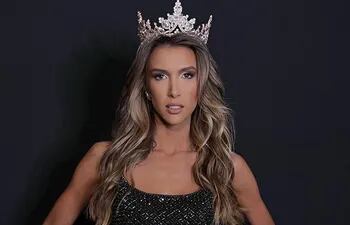 Leah Ashmore representará a Paraguay en el certamen Miss Universo 2022.