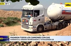 Video: Pasaron todos los camiones con gas