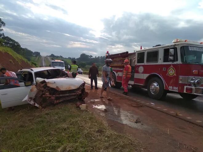 El aparatoso accidente de tránsito ocurrió este sábado sobre la ruta PY02, en el municipio de Yguazú.