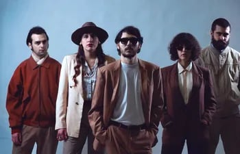 La banda paraguaya The Crayolas inicia un nuevo camino musical.