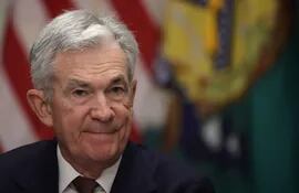 El presidente de la FED (banco central de EE.UU.) Jerome Powell. El organismo se reúne hoy y mañana para tomar una decisión clave.  (AFP, archivo)