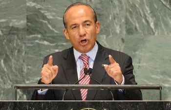 el-presidente-mexicano-felipe-calderon-reconocio-que-el-prohibicionismo-solo-ha-generado-mas-corrupcion-efe-200918000000-460614.jpg