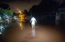 El barrio Mitâ'i en San Lorenzo quedó inundado tras las lluvias.
