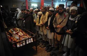 masacre-taliban-deja-145-muertos-en-escuela-de-pakistan-165152000000-1271410.JPG