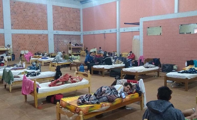 La mayoría de las personas de Alto Paraná contagiadas con coronavirus   se concentra en los distintos albergues distribuidos en varios puntos del país.