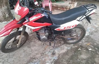 La moto que fue robada el 3 de marzo pasado fue recuperado en San Lorenzo.