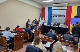 Sesión Junta Municipal de Encarnación.