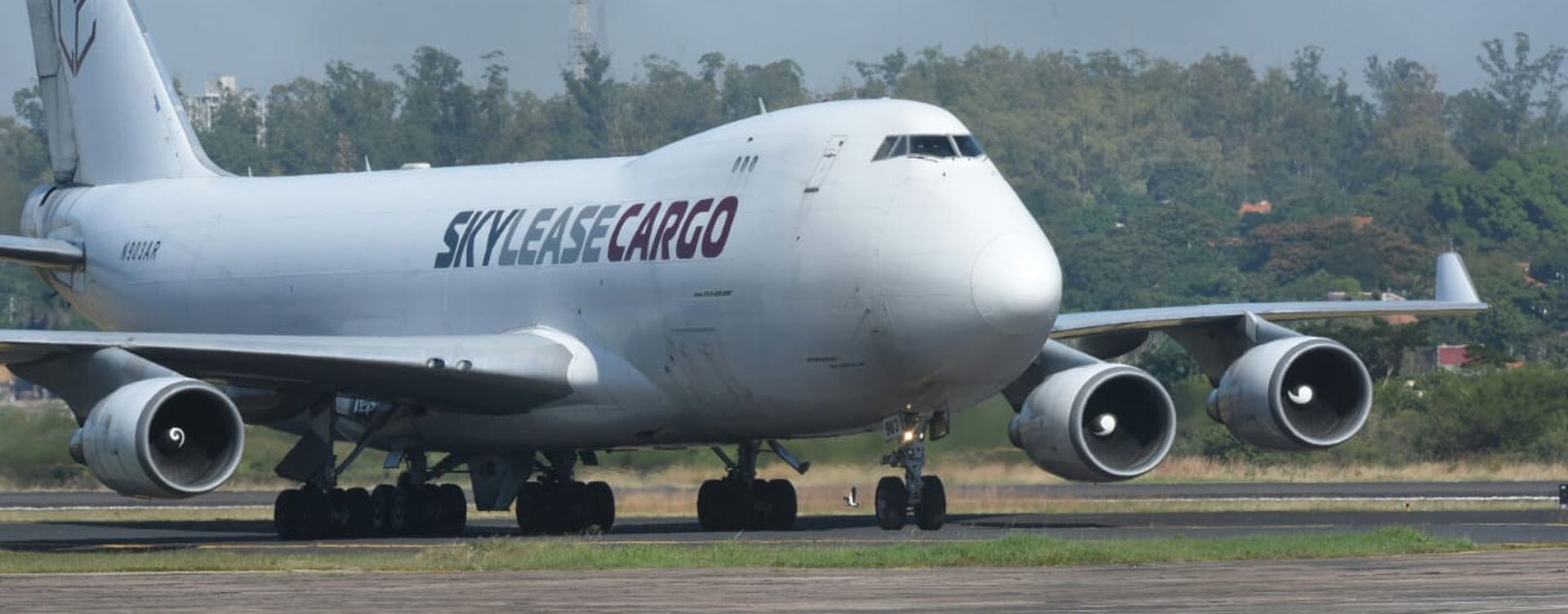 Llega Avion Carguero Con 41 000 Kilos De Insumos Hospitalarios Para Hacer Frente A La Pandemia Nacionales Abc Color