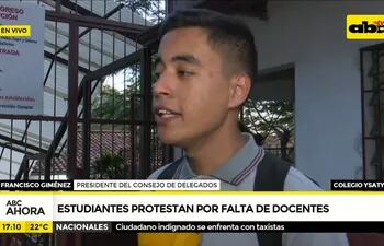 Estudiantes protestan por falta de docentes
