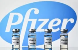 La vacuna Pfizer se comenzará a aplicar en estos días en Liverpool, y un médico paraguayo integra la lista de los primeros receptores de la inmunización.