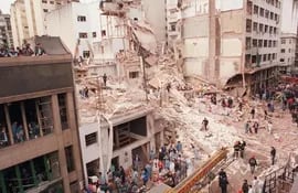 El atentado terrorista en Buenos Aires en 1994.