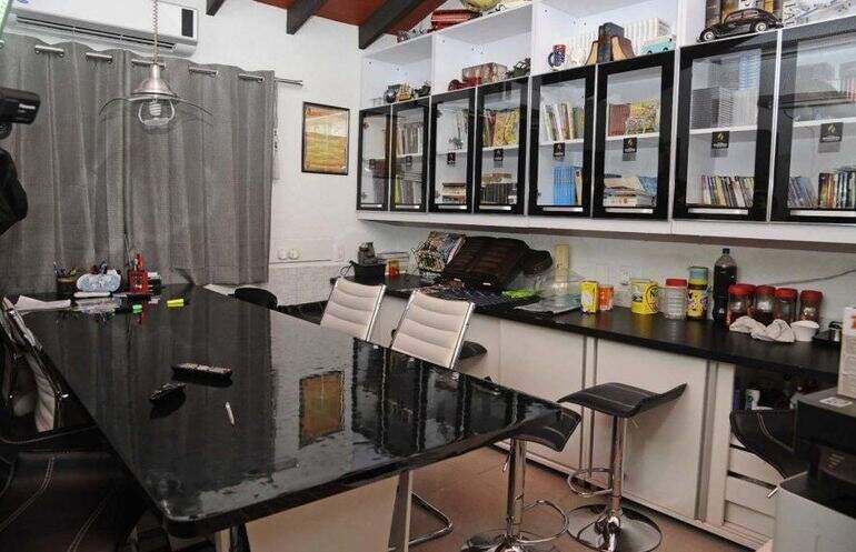 La sala que el narcotraficante Jarvis Chimenes Pavão usaba en la carcel de Tacumbú para reunirse con sus colaboradores más cercanos. 