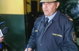 Comisario Germán Chena, de la comisaría 24 de Asunción.