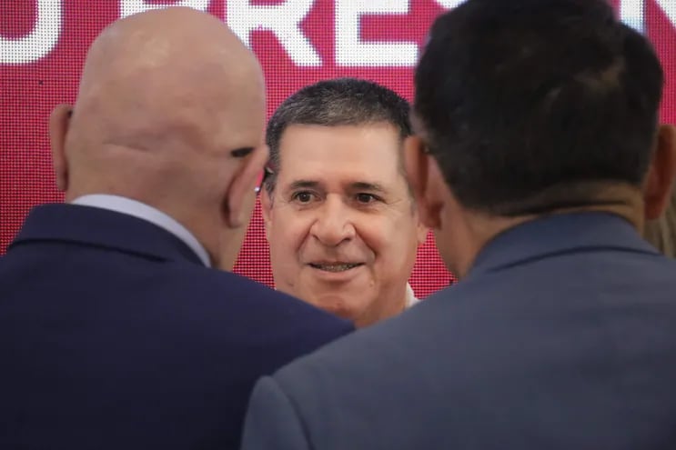 El expresidente Horacio Cartes (2013-2018), actual titular del gobernante Partido Colorado.