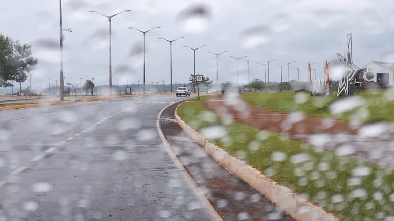 Fotos tenues lluvias por Itapúa
De	Sergio González <sergio.gonzalez@abc.com.py>
Destinatario	Interior <interior@abc.com.py>, Foto <foto@abc.com.py>
Fecha	13-04-2024 11:49