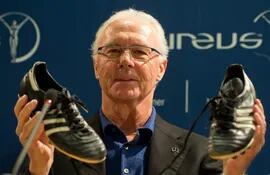 Muere el exfutbolista y entrenador alemán, Franz Beckenbauer, a los 78 años.