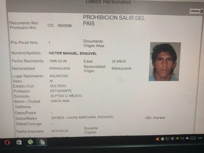 Ficha del maleante Victor Manuel Esquivel, detenido al ser descubierto en un asalto callejero.