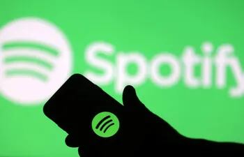 Spotify realizó una millonaria inversión por tener exclusividad con Joe Rogan.