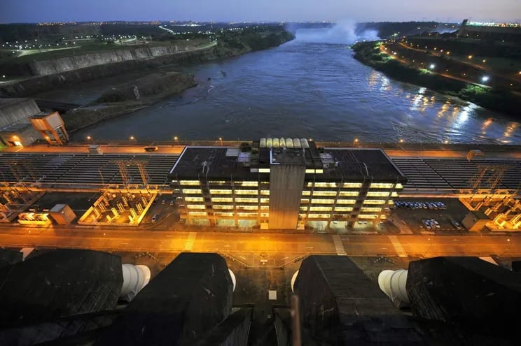 Central Hidroeléctrica Itaipú.