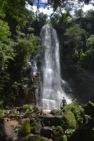 Una cascada del complejo Chacurrú en Pedro Juan Caballero