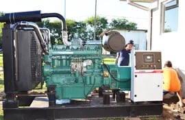 el-generador-instalado-en-la-planta-de-la-essap-que-contribuira-a-mejorar-el-servicio-de-provision-de-agua--193141000000-1313592.jpg