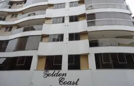 golden-coast-residence-zacarias-irun-52858000000-1770963.jpg