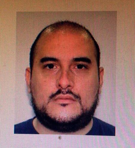 Pablo Benegas detenido por supuesto abuso de dos niñas.