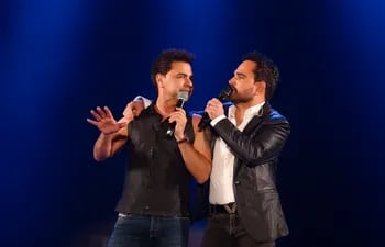 Zezé Di Camargo y Luciano compartirán esta noche sus canciones en Asunción.