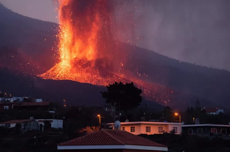La Unión Europea (UE) activó este lunes su sistema de satélites Copérnico para seguir la erupción volcánica en La Palma.