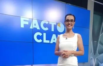 La periodista Gladys Benítez lleva adelante el programa Factor Clave desde setiembre de 2020.