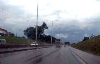 La Direcciónde Meteorología anuncia que persistirán las lluvias en el este del país.