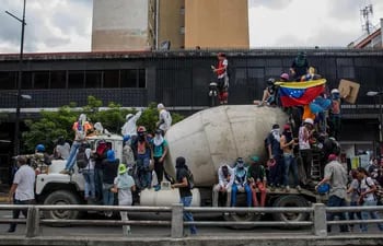 manifestantes-protestan-hoy-miercoles-7-de-junio-de-2017-en-caracas-venezuela--93145000000-1595871.JPG