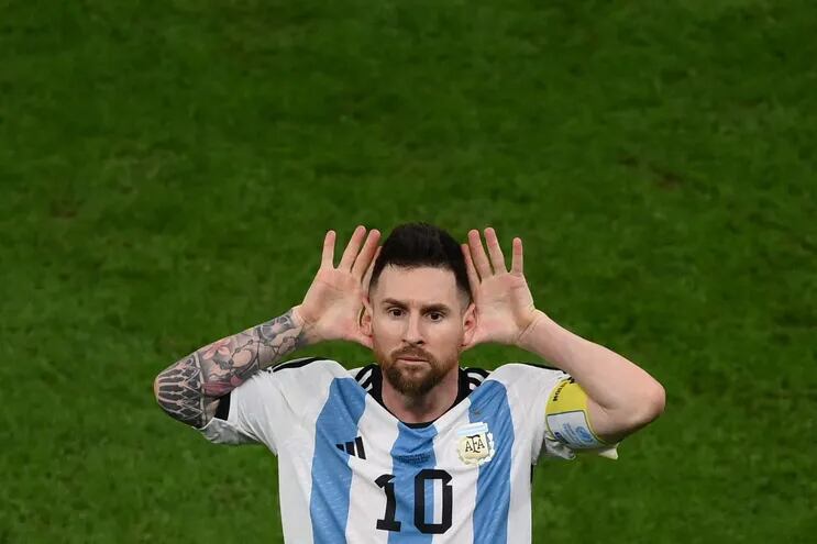 Lionel Messi, desafiante ante la selección de Países Bajos.