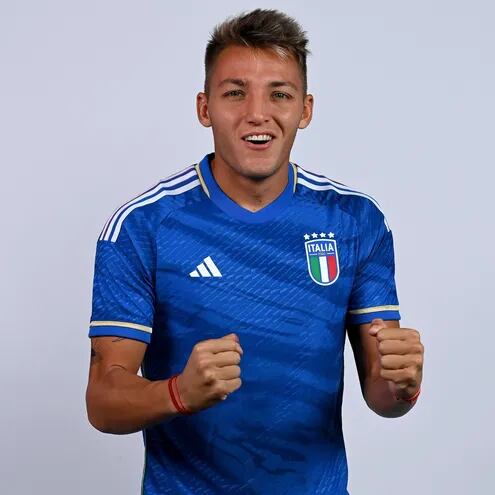 Mateo Retegui, 23 años, delantero argentino que jugará con la selección italiana.