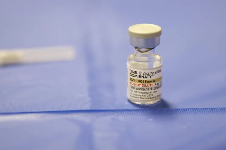 Las vacunas anticovid de Pfizer aumentan el riesgo de miocarditis en personas de hasta 29 años, según confirmó la firma productora. No obstante, en Paraguay solo se confirmaron tres cuadros y la dosis ya no está siendo distribuida.
