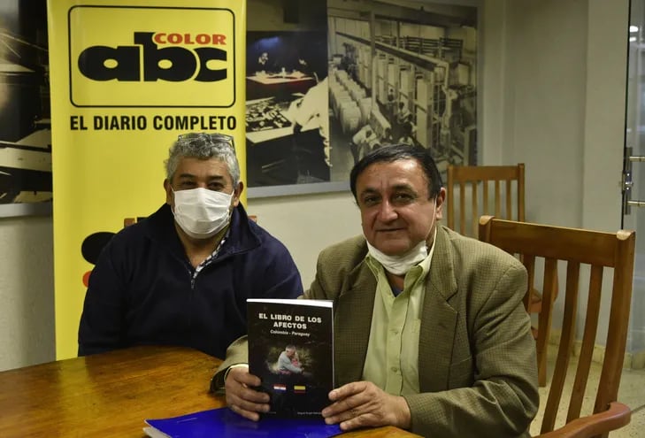 Ricardo Galeano y Miguel Ángel Delvalle informaron sobre el lanzamiento de "El libro de los afectos".