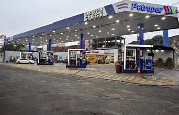Petropar quiere renovar cartelería de sus servicentros por G. 10.000 millones.