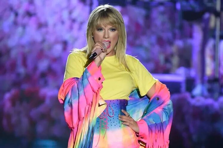 Taylor Swift es una de las artistas nominadas en esta ocasión.