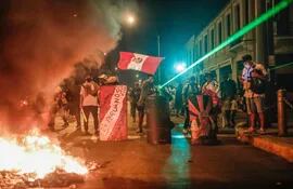 Cientos de manifestantes se movilizaron en la capital peruana Lima.