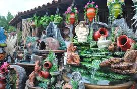 La ciudad de Areguá se destaca por su artesanía en barro.