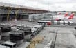 Aeropuerto de Madrid-Barajas sin movimiento de pasajeros ni de mercaderías, una constante en aeropuertos, puertos y vías terrestres alrededor del mundo.