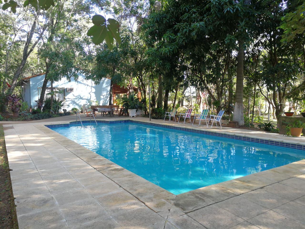El complejo Mboity cuenta con una hermosa piscina, casita de árbol y otros atractivos que son ideales para pasar en familia.