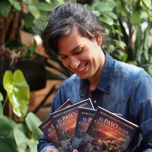 El escritor Marco Augusto Ferreira presentará hoy su novela "El paso de los Cuatrocientos", en el marco de la 23° Feria del Libro Chacú-Guaranítica.