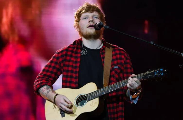 El cantante británico Ed Sheeran cumplirá mañana su 30 años.