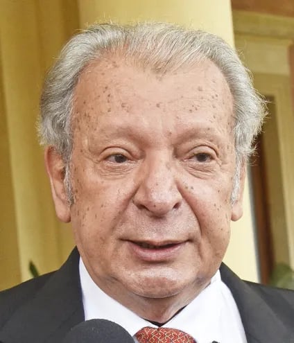 El senador  Juan Carlos Galaverna (ANR, Añetete) dijo que es inminente el  abrazo republicano entre Mario Abdo y Cartes.