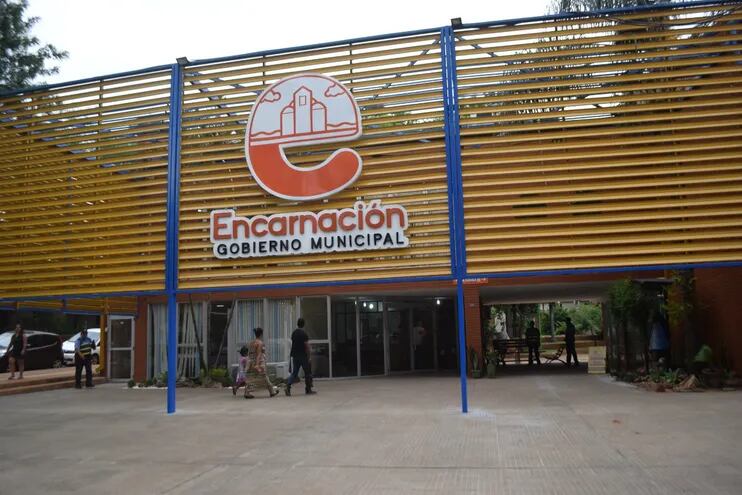 La sede de la Municipalidad de Encarnación.