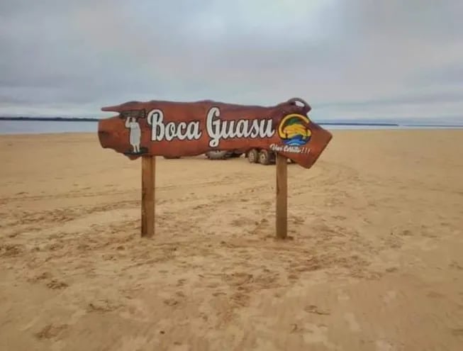 Playa Isla Boca o Boca Guasu, de la ciudad de Cerrito en donde desaparecieron dos jóvenes en la tarde de este domingo.