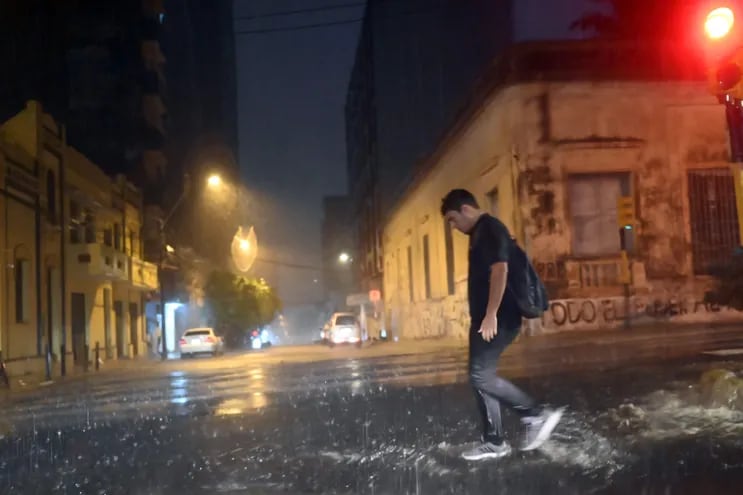 "El Niño" traería consigo intensas precipitaciones, según la Dirección de Meteorología.