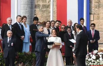Fotografía de archivo y referencia: el 15 de agosto de 2018, Mario Abdo Benítez asumía la presidencia de la República.
